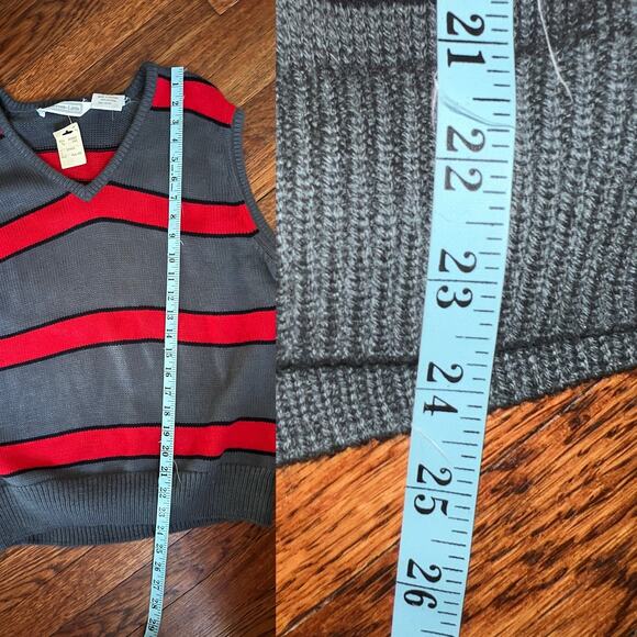 Vintage 80s Gray Red Striped Sweater Vest Men S Retro Prep Academia Unisex Cozy - Picture 13 of 17